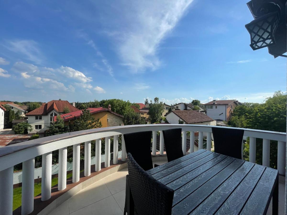 Iarca Inn Bucharest Exterior photo